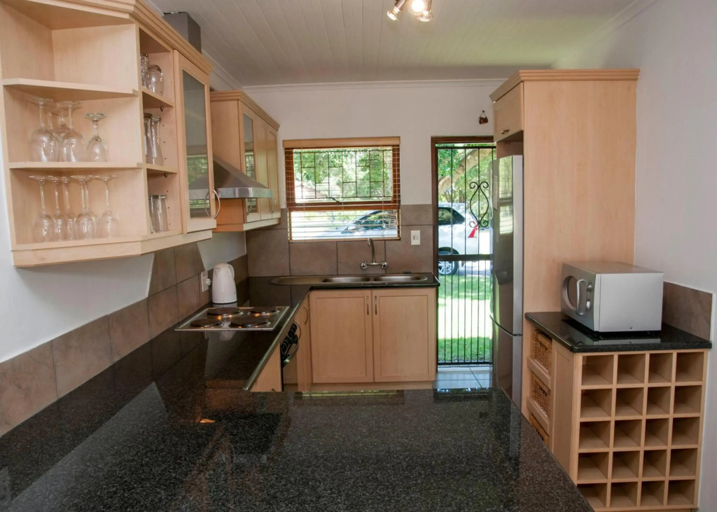 Brenton Park 6 Sleeper Cottage