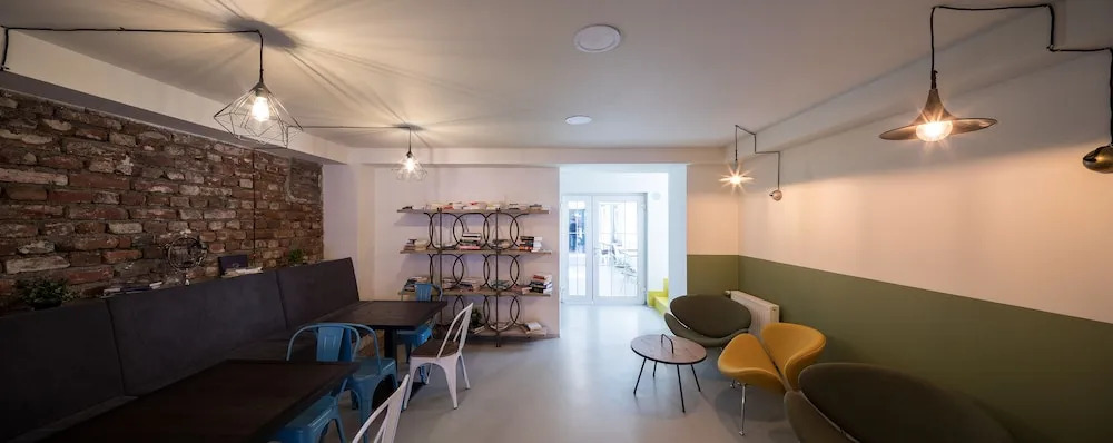 Omega House Hotel