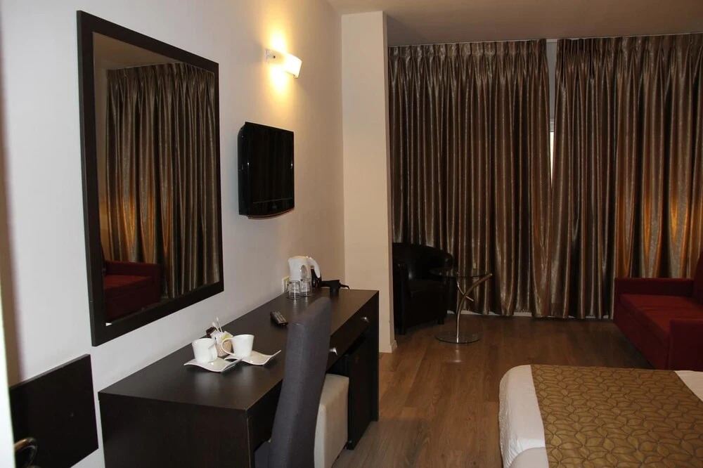 Restal Hotel