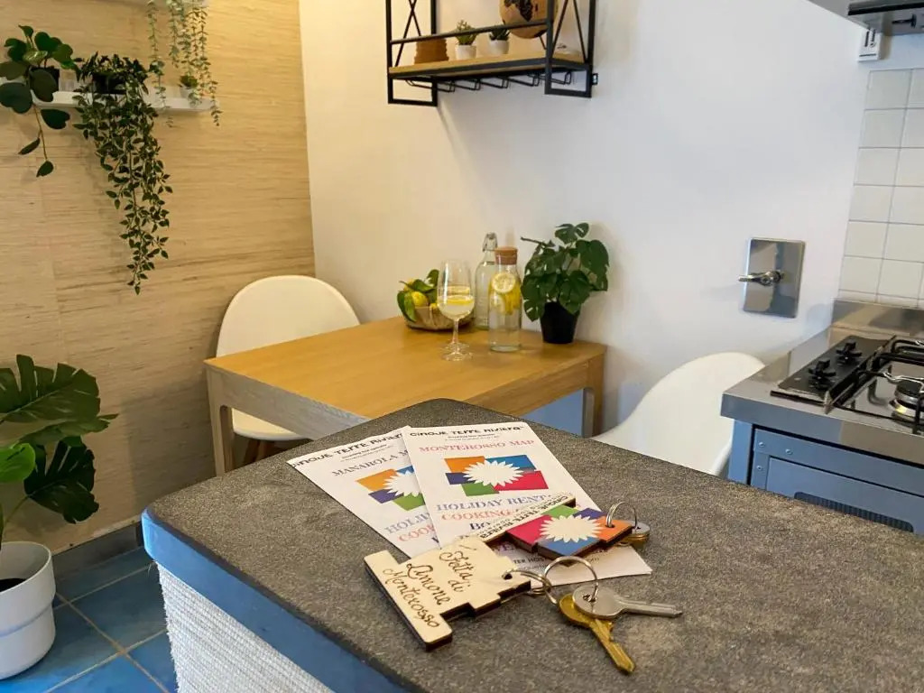 Fetta di Limone Apartment with AC and Patio