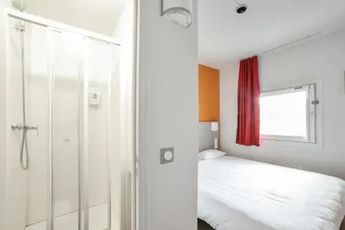 Hotelf1 Sarcelles