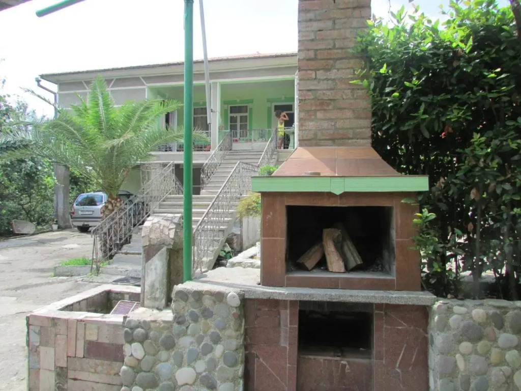 Joni Guest House