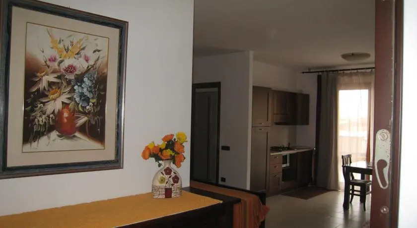 PLR Residence