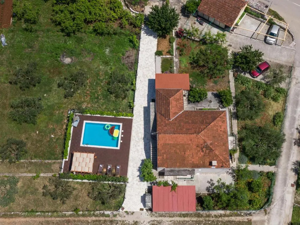 Sunny House
