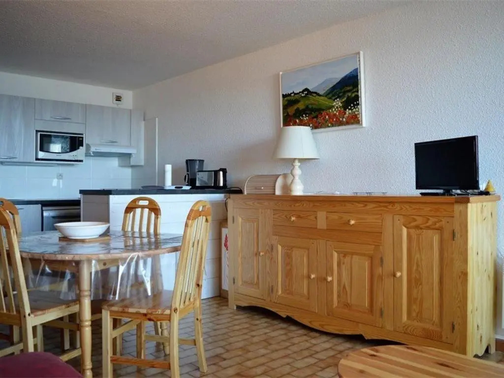 Appartement Font-Romeu-Odeillo-Via, 2 pièces, 6 personnes - FR-1-580-2