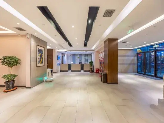 Homeinn Plus Hotel (Jiayuguan Yingbin West Road)