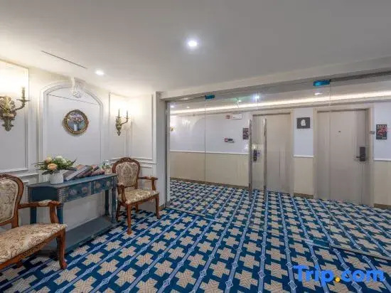 Fanhua Yisu Apartment (Chaoyang Square Sanjie Liangxiang Branch)