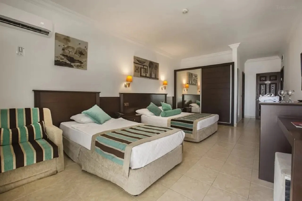 Kleopatra Royal Palm Hotel