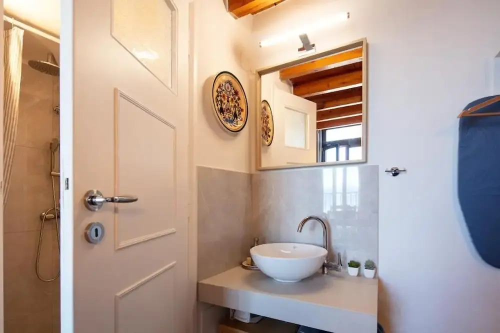 Fortezza Sea Breeze Eve-1BR & Sea View