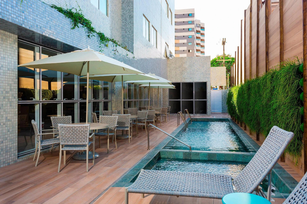 Flix Hotel