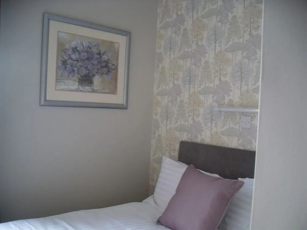 California Guest House