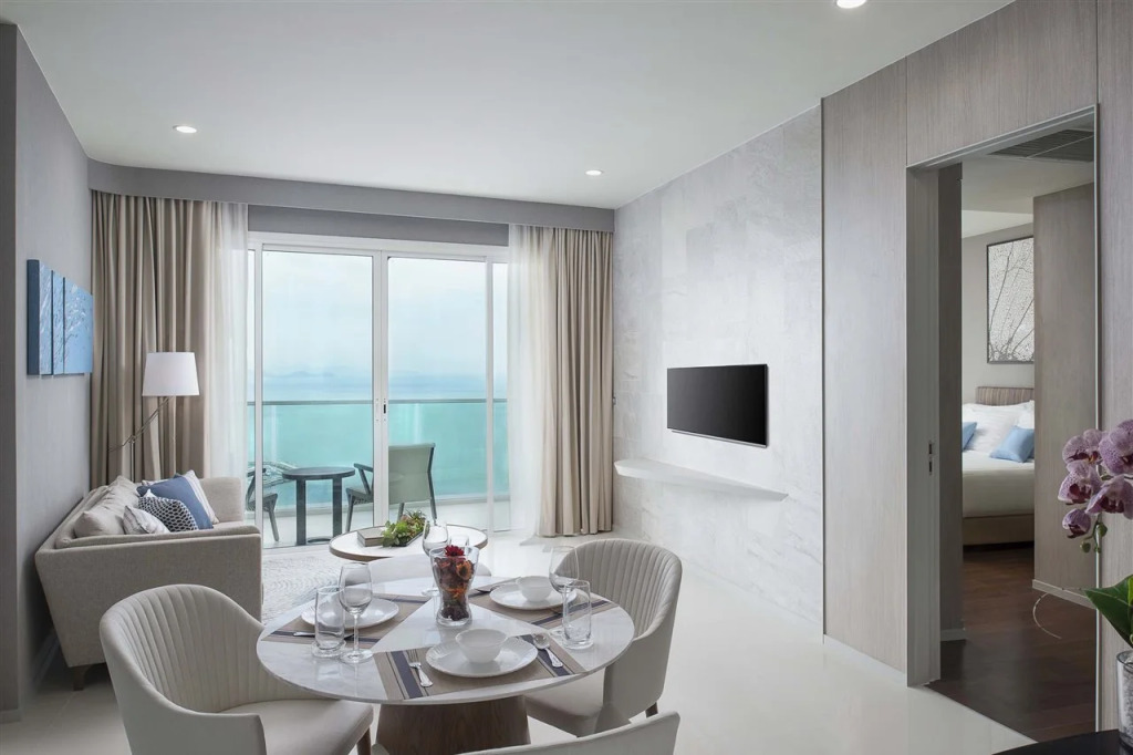 White Sand Beach Residences Pattaya
