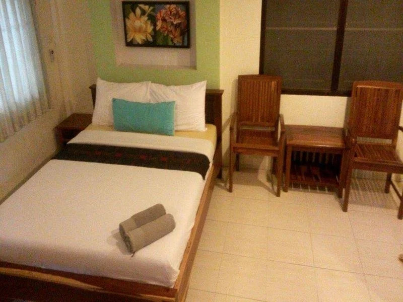 Tee Hut Resort