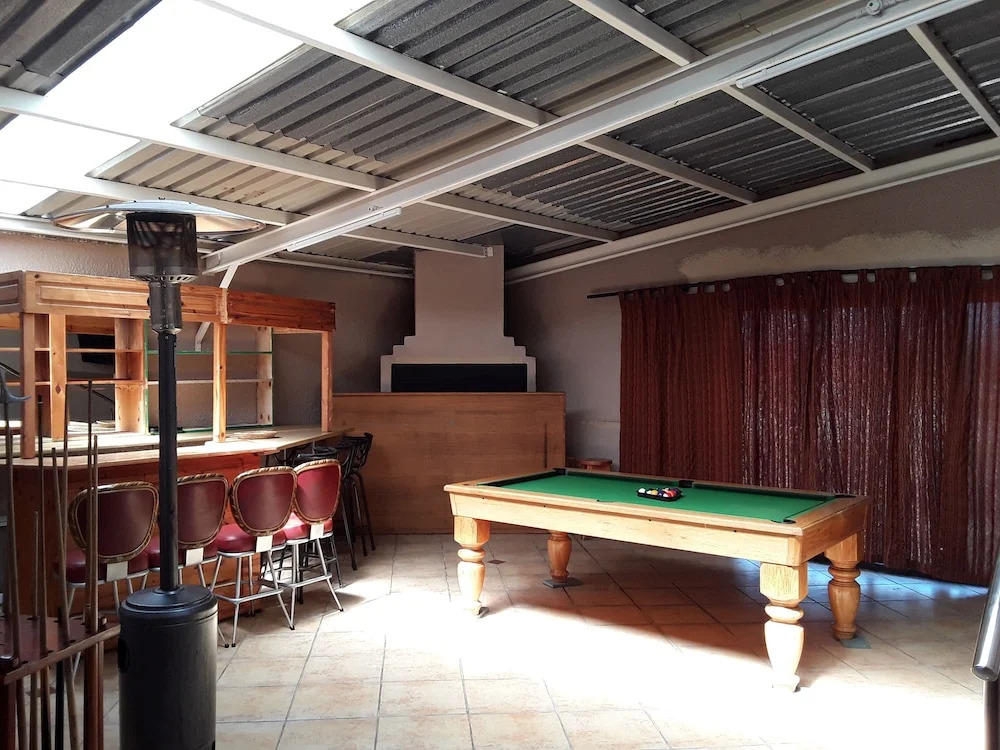 Kwazi Guest House