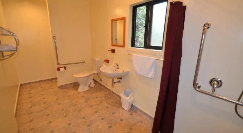 Bay Road Motels