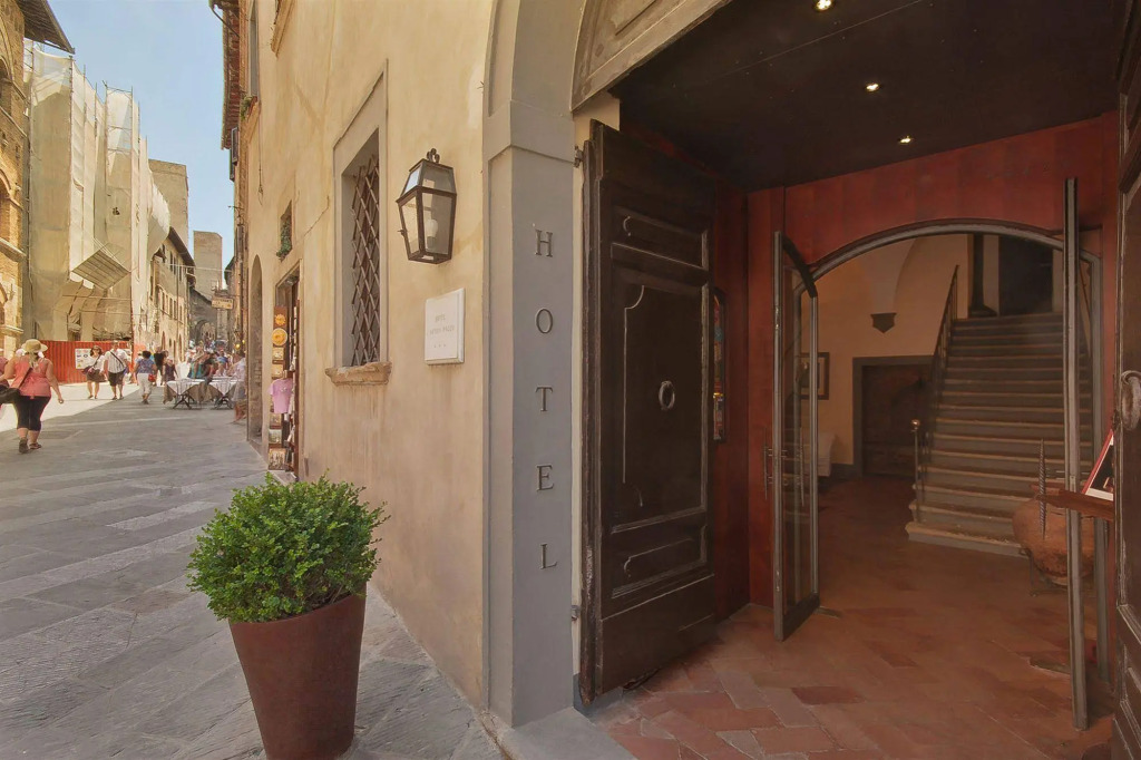 Boutique Historic Hotel LAntico Pozzo in San Gimignano