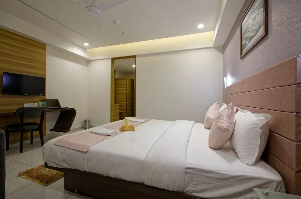 HOTEL AURELLIA