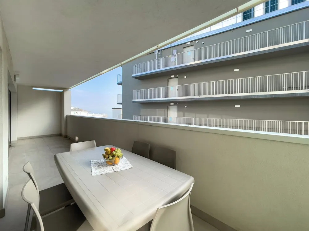 Well-equipped Flat Just 50m From the Beach