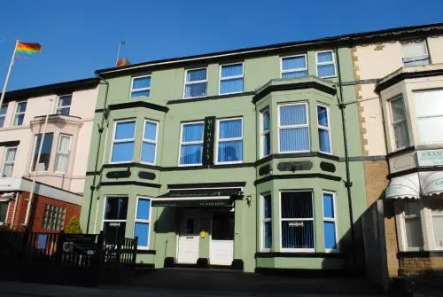 McHalls Hotel
