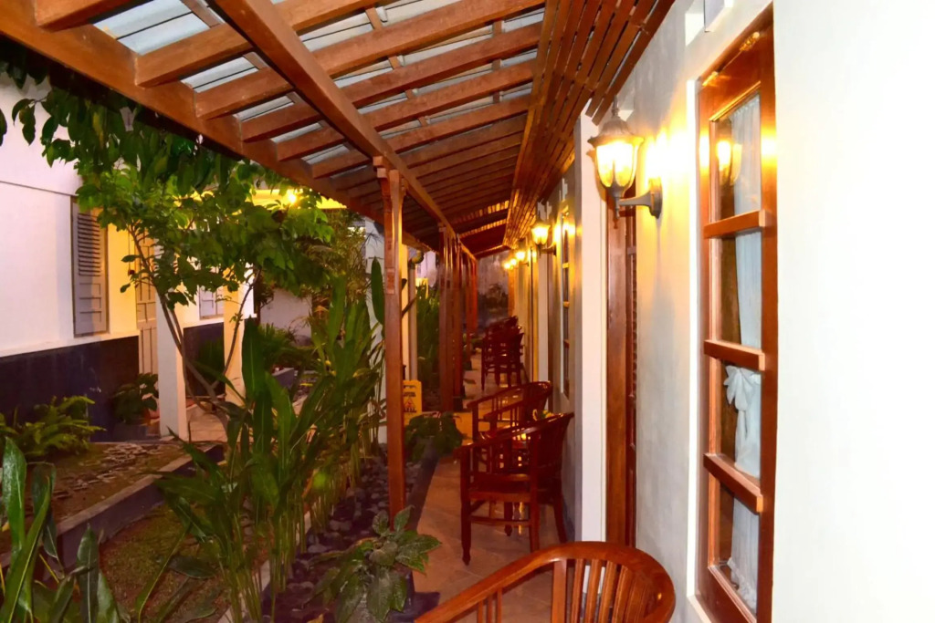 The Kresna Hotel