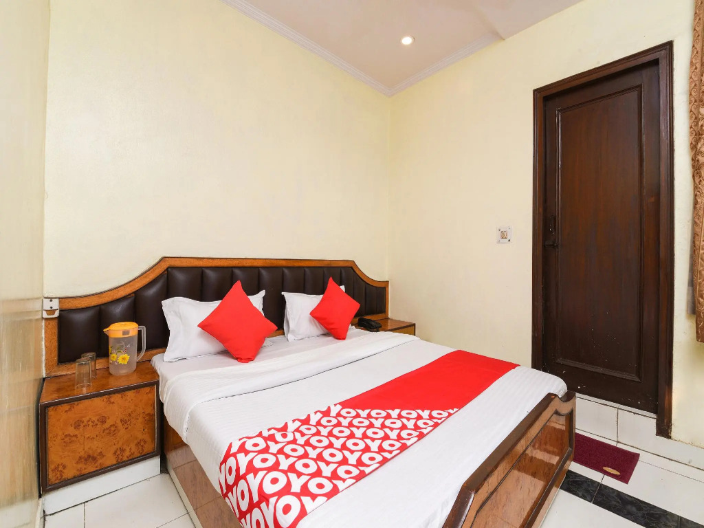 Hotel O Paharganj Near Railway Station Formerly Chand Palace