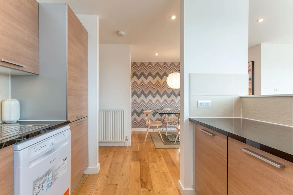 SECC Hydro Executive 7 Apartment
