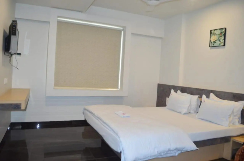 Hotel O2 Sangli