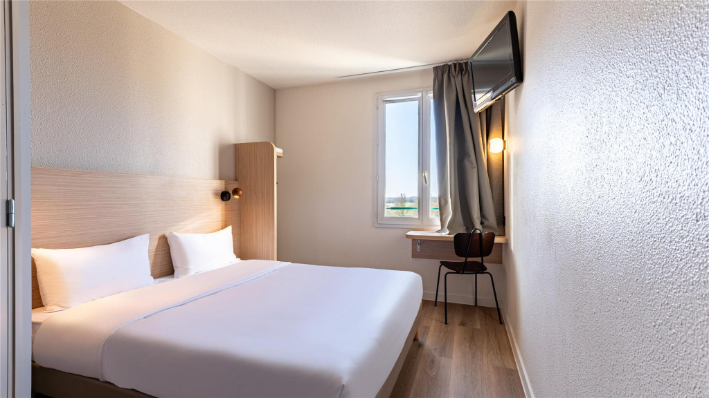 Kyriad ECO - Montreuil