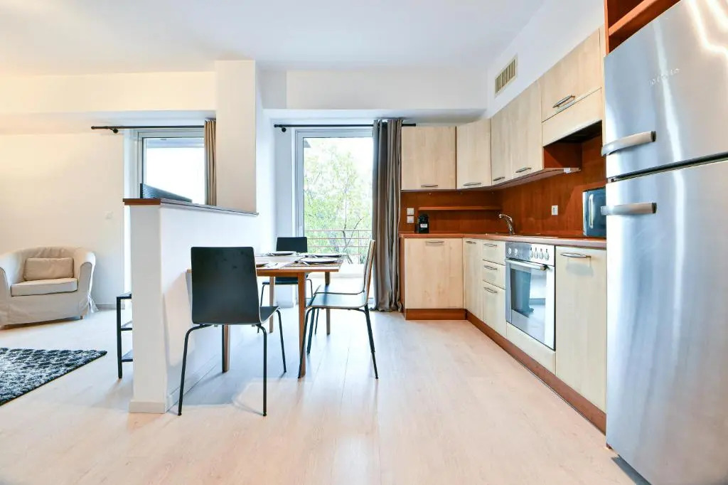 Fully-Renovated Apartment in Palaio Faliro