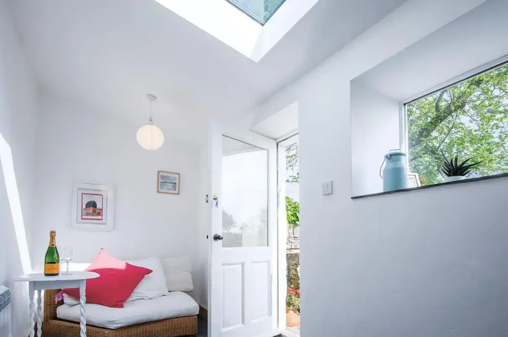 Soap Barn - 1 Bedroom Cottage - Manorbier