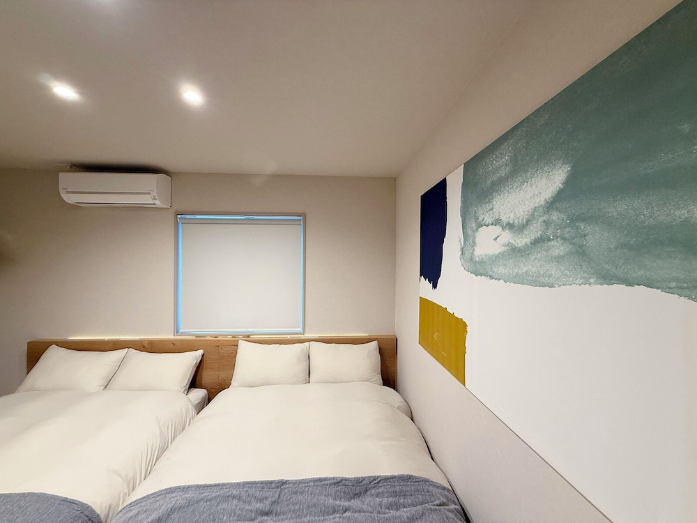 THE SAKAI SUITE by b hotel - New Spacious Apartments