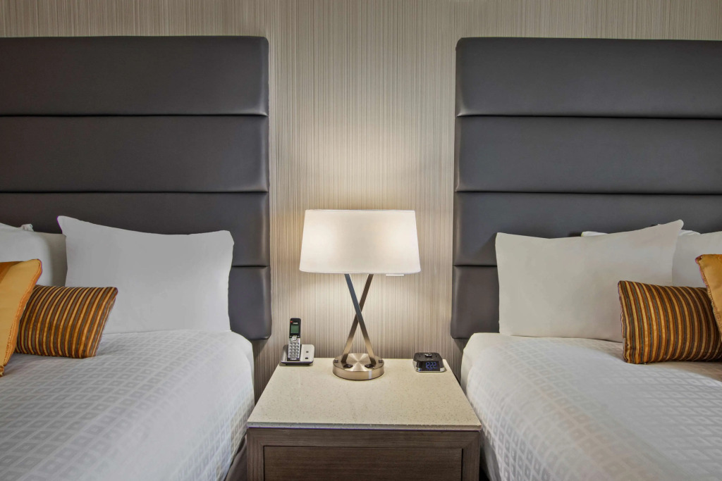 Best Western Premier Calgary Plaza Hotel & Conference Centre