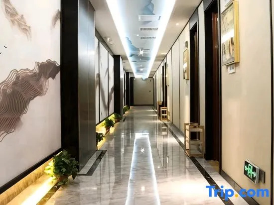 Juxian Junhao Business Hotel