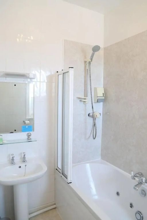 Keswick Park Hotel