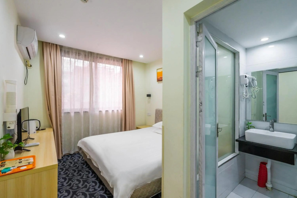 Hangzhou Memory Travel International Hotel-Edge Westlake