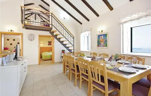 Holiday home Trsteno Kula