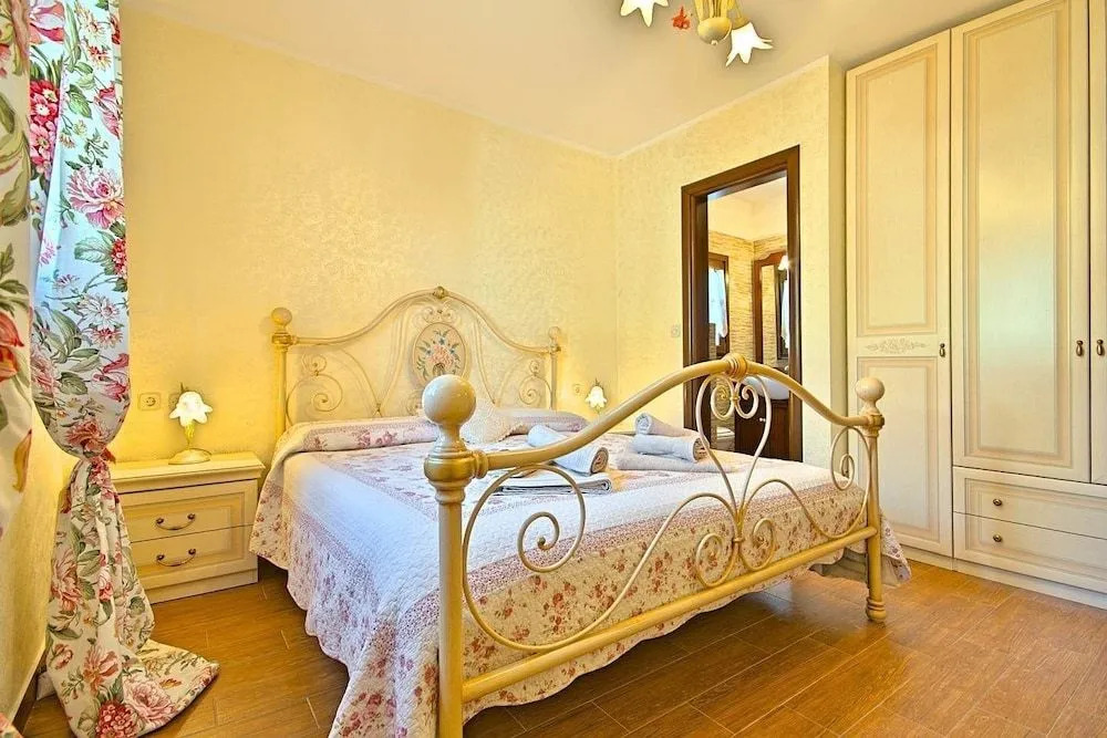 Villa Adry
