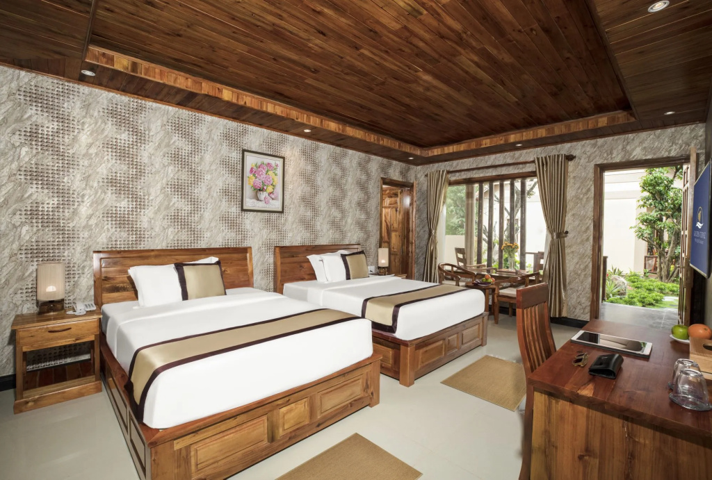 Golden Topaz Phu Quoc Resort