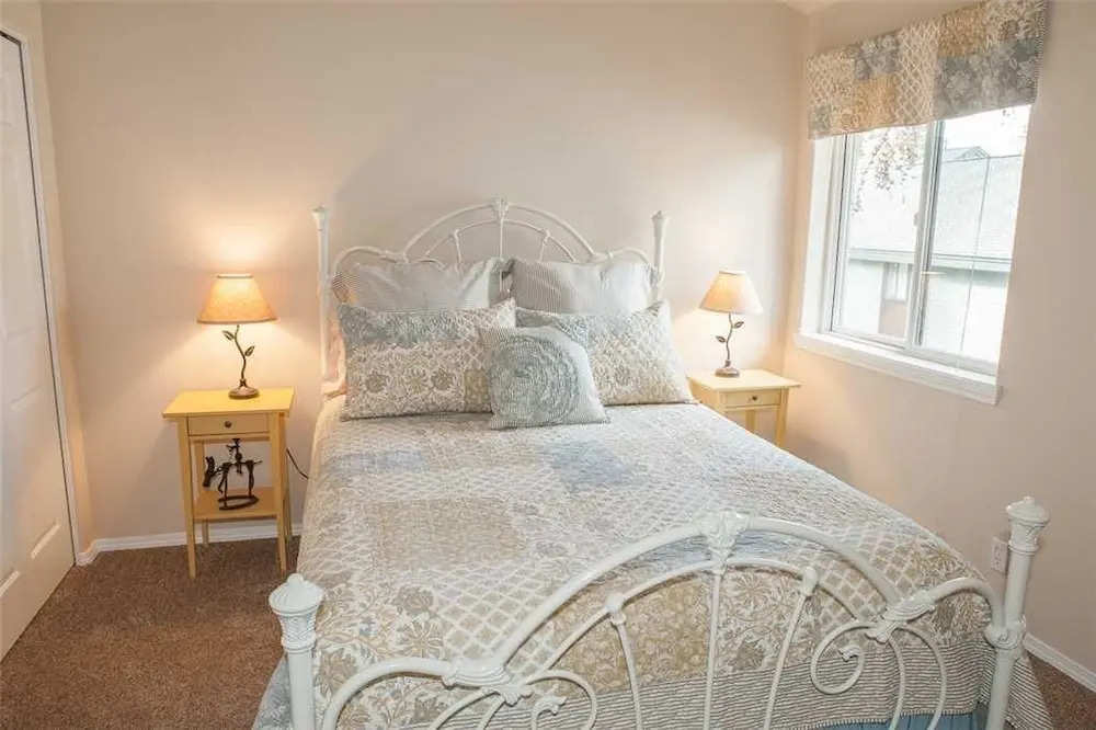 Powder Village Condominium I4