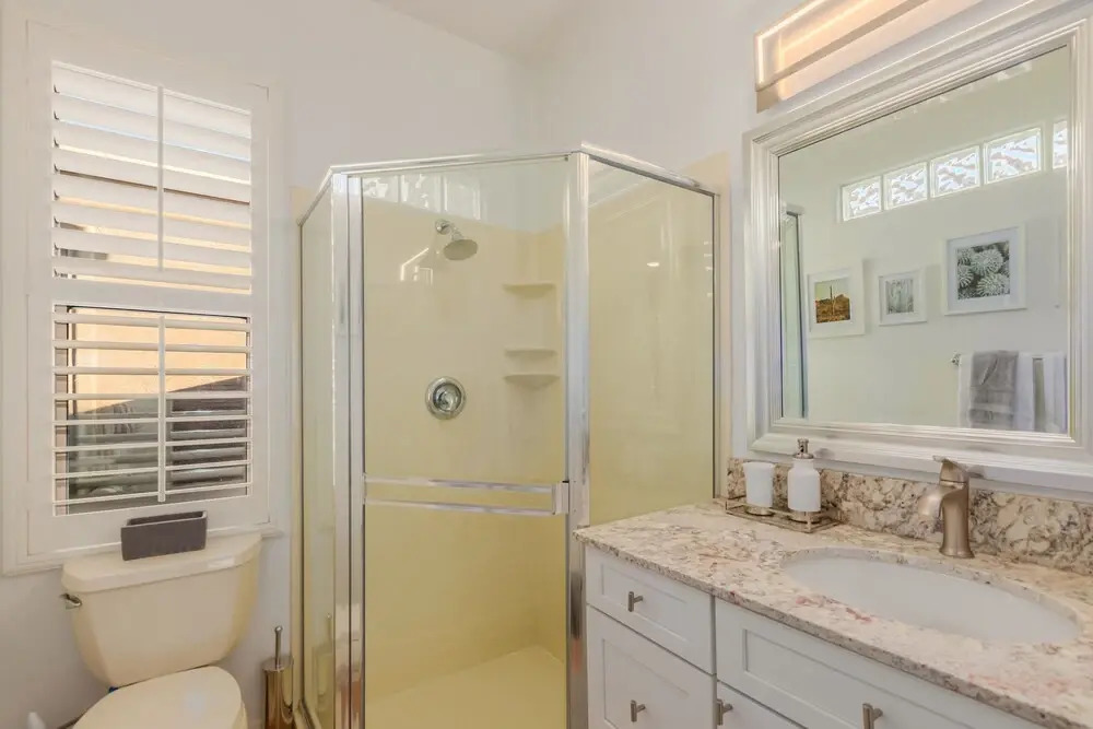 Grand Spectacular 3/3 with Separate Casita on the Golf Course! by RedAwning