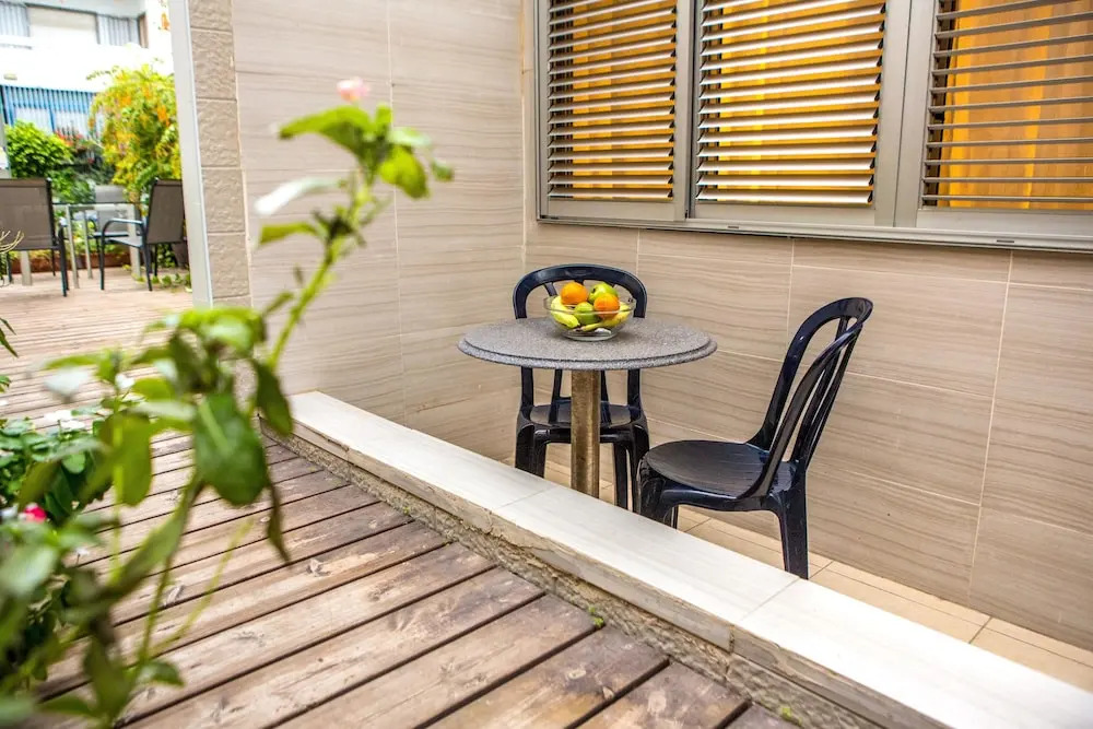 Premium suites on the Beach in Ruppin 28