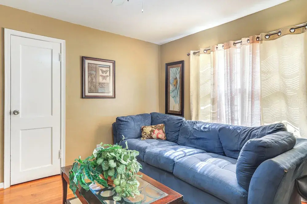 5 Mi to Dtwn Atl! Family Home w/ Veranda & Yard