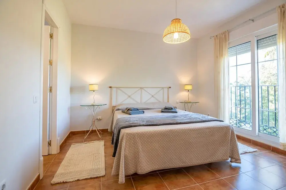 Golf & Riverside Apartment in Isla Canela