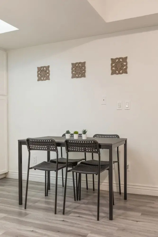 1432 Mesa