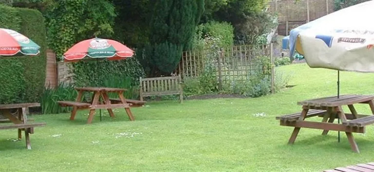 The Swan at Great Easton