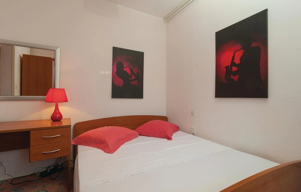 Beautiful Apartment in Povlja With 2 Bedrooms and Wifi