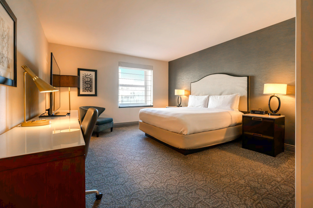 InterContinental Chicago Magnificent Mile by IHG
