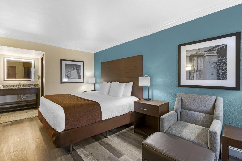 Best Western InnSuites Tucson Foothills Hotel & Suites