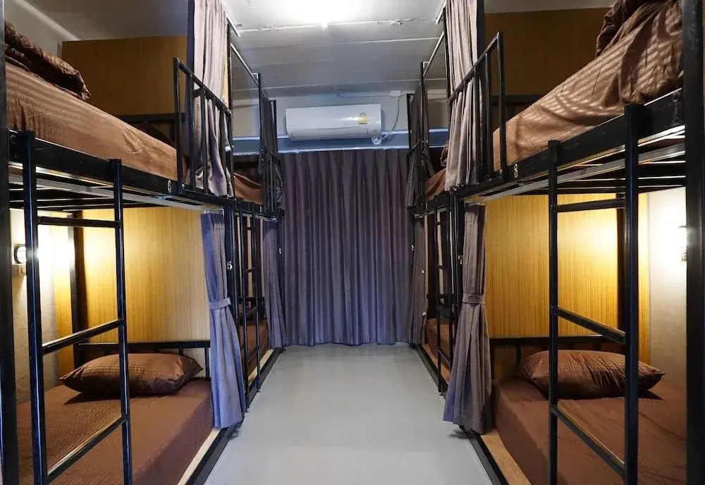 OYO 723 Lamphun Hostel