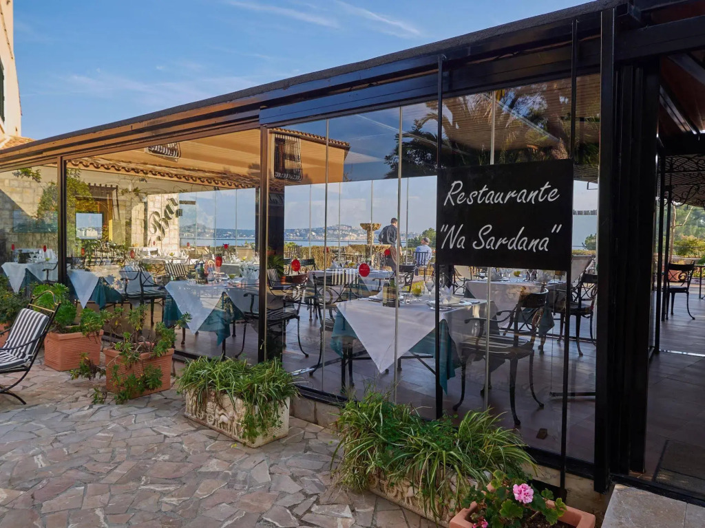 Hotel Petit Cala Fornells